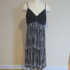 Ice Black and White Chevron Midi Dress